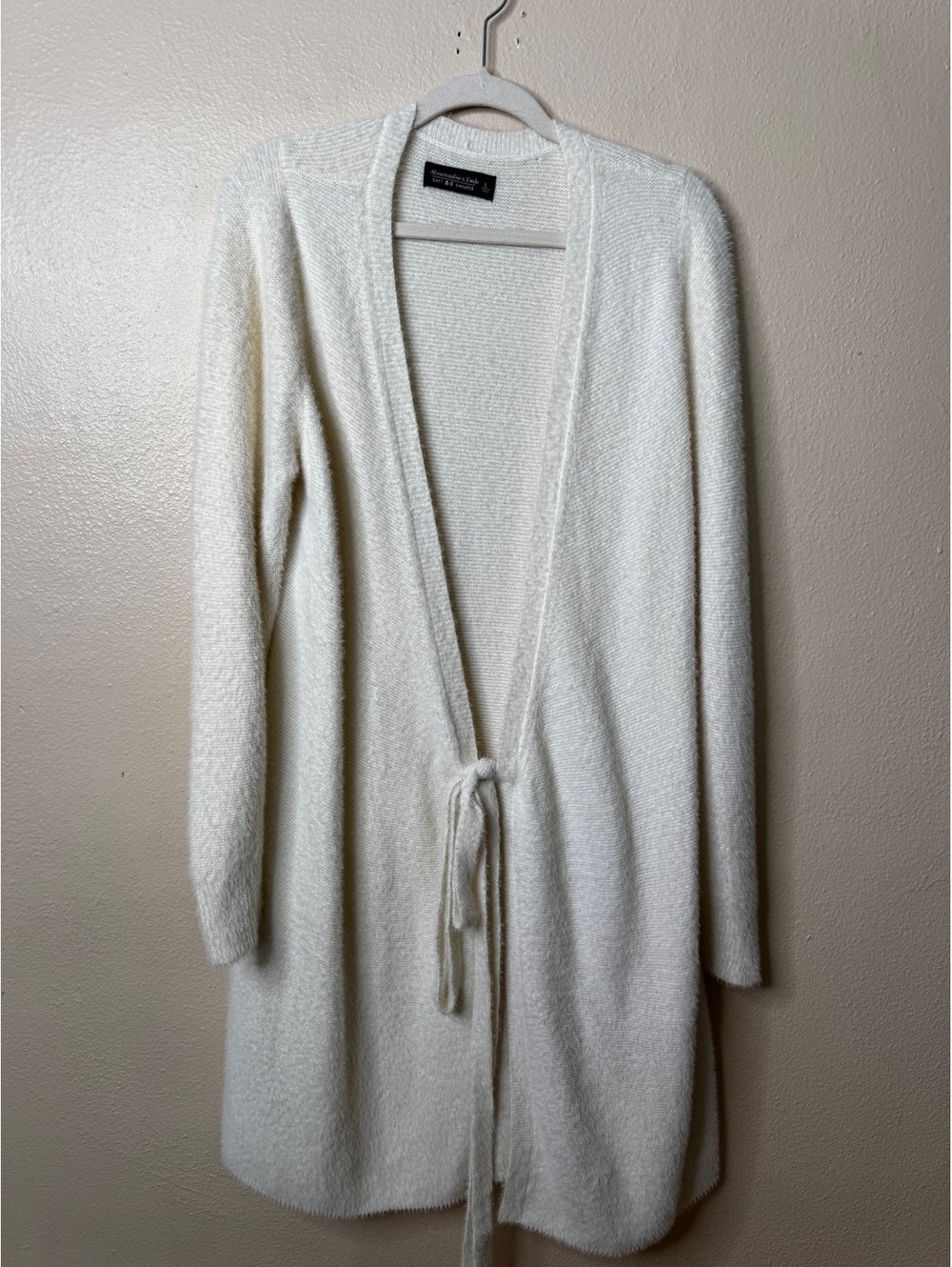 Abercrombie & Fitch Soft A&F Women’s L White Fuzzy Tie-Front Longline Cardigan
